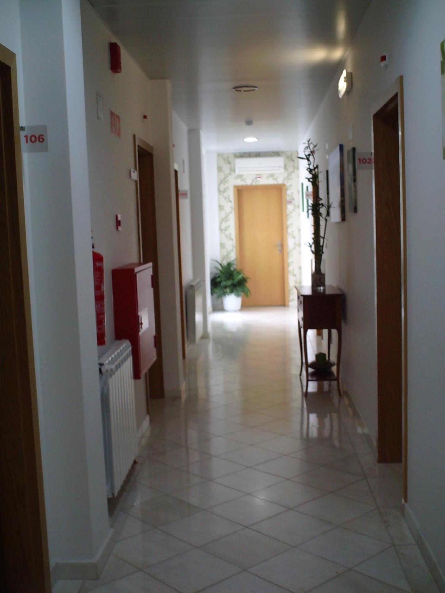 Hotel Serafim Almodôvar Екстериор снимка