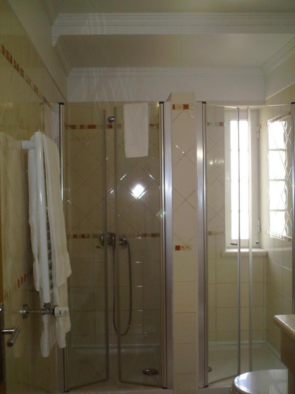Hotel Serafim Almodôvar Стая снимка